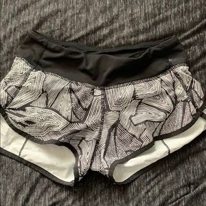 Lulu lemon shorts